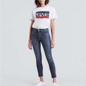 Levi’s Wedgie Skinny - 27